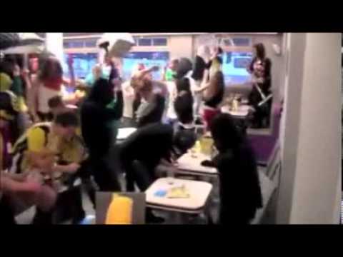 BEST HARLEM SHAKE CAFE CENTRAL PEITING 2013
