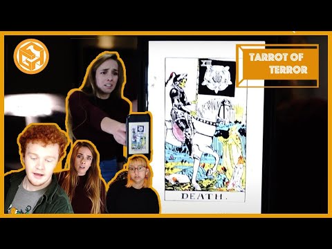 The Giraffe House: Tarot of Terror