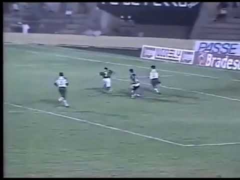 Alex Dias (Goiás) - 11/09/1997 - Goiás 2x1 Guarani - 1 gol
