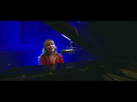 SONYA KAHN | Sareri Hovin Mernem | Սարերի Հովին Մեռնեմ