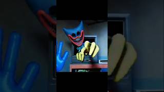 Download lagu Huggy Wuggy Is Trying To Kill Me 🥶 #shorts #poppyplaytime #animation mp3