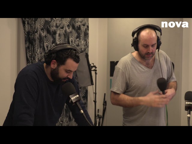 Video Pronunciation of Christophe Maé in French