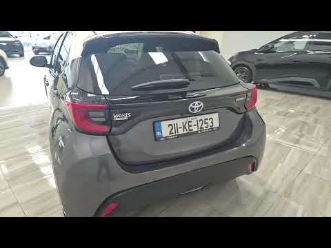 Toyota Yaris 1.5 Hybrid 5Dr WHITE ROOF IRISH CAR - Image 2