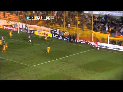 Cerutti lo tuvo de tiro libre. Crucero 0 - Estudiantes 0. Fecha 17. Primera División 2015. FPT.