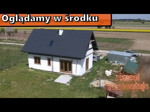 We are viewing the Elevated Starter House 114m2