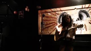 Jenn Fiorentino -Life Is Pain (Leftover Crack Cover)