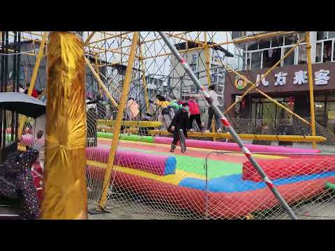 巴中市/Bazhong City, a prefecture-level city in Sichuan Province, China/中国巴中市-古風と現代風が併存する小都市