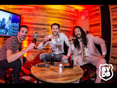 Buren van de Brandweer // Ekkes Buurten Met ZANGER KAFKE & GULLIE