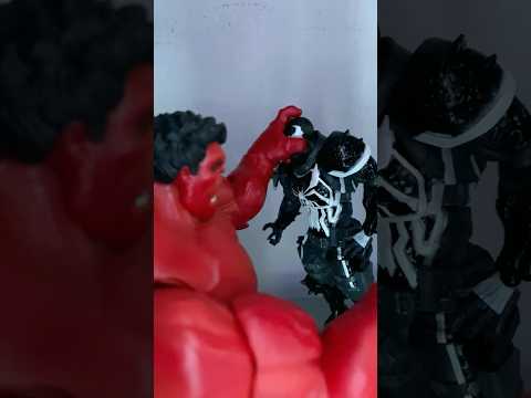 Hulk Vermelho VS Venom #actionfigures #hulk #venom #marvel