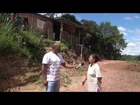 Dona Maria foi a busca de providencias a respeito da terraplenagem que pois em risco sua Casa.
