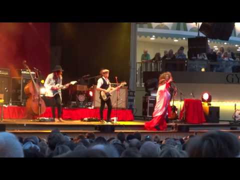 Miss Li - 1:a gången. Stockholm 16.8 2013