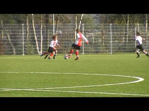 RKAVV D1 - Meerburg D1, 1e helft, ruststand 1 - 1