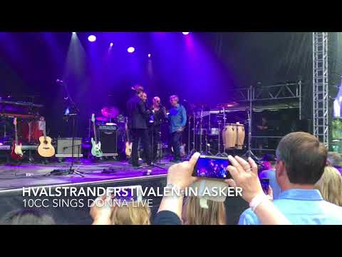 10cc Singing Their 1972 Hit DONNA at Hvalstrandfestivalen 2017 In Asker