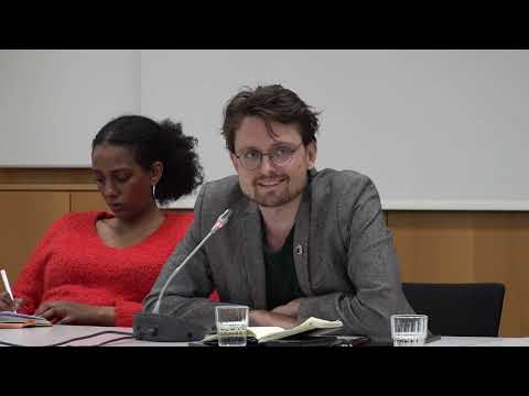 DAS ARGUMENT 345: "Imperialismen nach außen, Faschisierung im Innern?" | Autor:innen im Gespräch Video-Thumbnail von YouTube