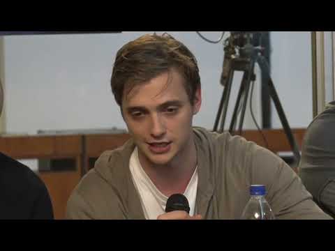 UŽICE 03.11.2022. JPF drugi dan: predstava „Čudo u Šarganu“