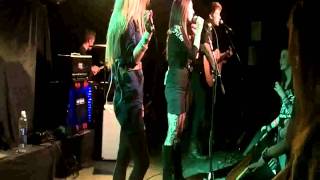 Need Your Poison - Megan and Liz and Memphis High