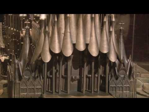 TJ UFSC 31/08/16 - Exposição Gaudi / Cassação de Dilma Rousseff