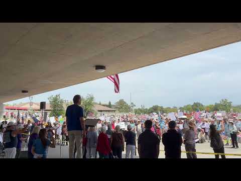 Napa 'No Kings' protesters sing "This Land Is Your Land"