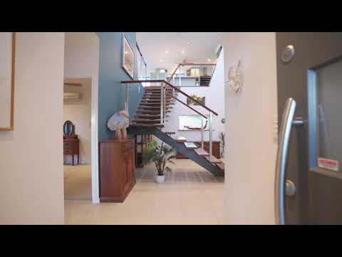 16/18 High Vista Drive, Mount Louisa