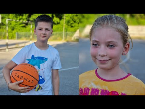 PRAVIO SE FRAJER, PA MU CURE POKAZALE KAKO SE IGRA KOŠARKA