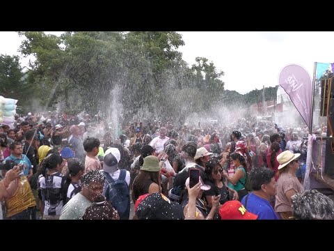 Desentierro de Carnaval a pura fiesta en Campo Quijano con comparsas, copleros, caporales y bandas