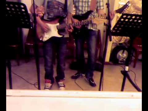 Opwekking 643 (Guitar cover by Radjen Bahar and RR)