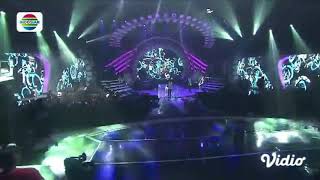 Download lagu cari berkah...wali band hut rhoma irama mp3 Download lagu cari berkah...wali band hut rhoma irama mp3