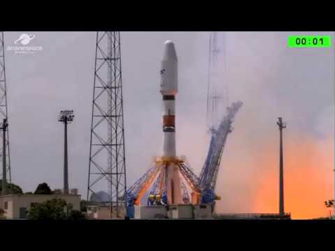 Launch of Arianespace Soyuz-21b VS-18 carrying the SES Orb-3b F4 flight from Kourou