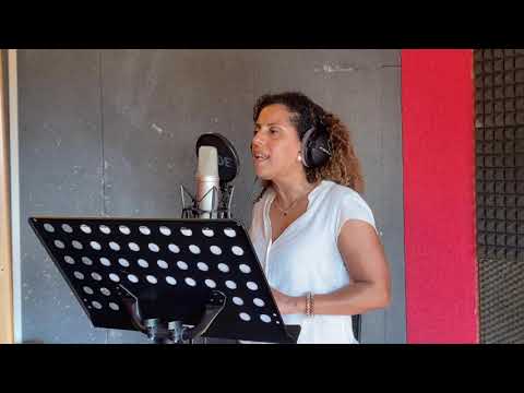 MADVILLE - Paola - Confetti (Tori Kelly cover)