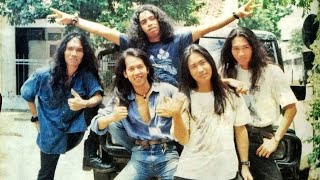 Download lagu WHIZZKID : Percayalah ( Video Musik Foto) mp3