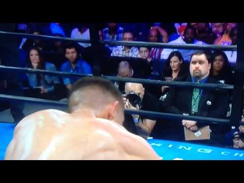 Fundora and Clark Fight  - MUST SEE! ONE PUNCH WOBBLE EAR!