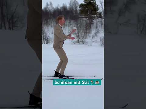 Track ID: Kyanu x Felix Harrer x Leopold Franz - Schifoan#schifoan #ski credits: @kjetil.