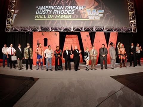 Raw: WWE Legend roll-call on an "old school" edition of Raw