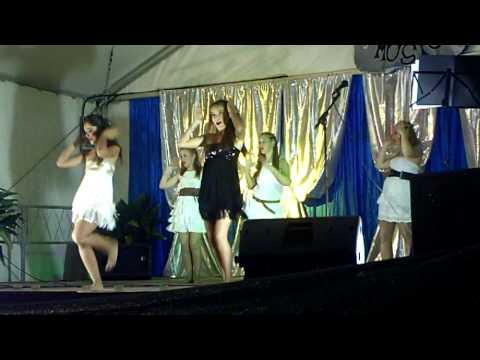 PlayMuisc  Alba y Carolina (Arriate)