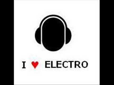 Toxic Avenger - Superheroes (Chewy Chocolate Cookies Remix)