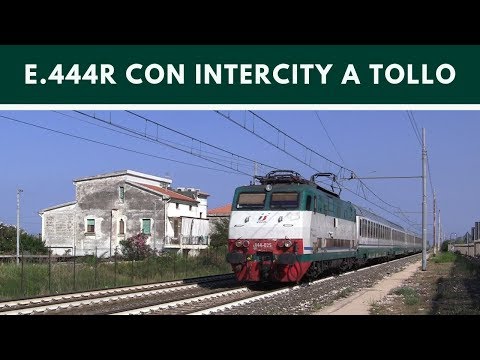 Transiti di E.444R con Intercity full XMPR a Tollo, in Adriatica