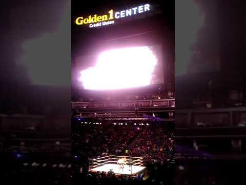 Neville vs Akira Tozawa for The WWE CWC Title At WWE LIVE #WWESacramento