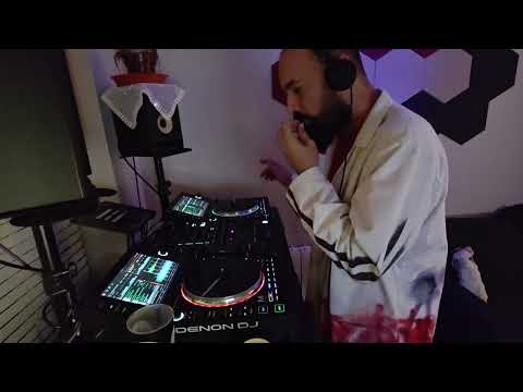 LOVRO - Guest Mix - United Noise #bedroom DJ Session #04