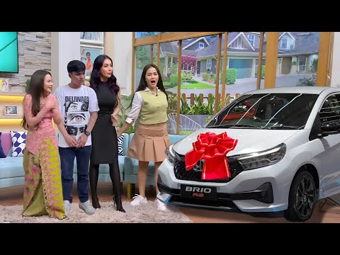 Ressa was moved when Denada gave her a gift, leaving the entire studio amazed.