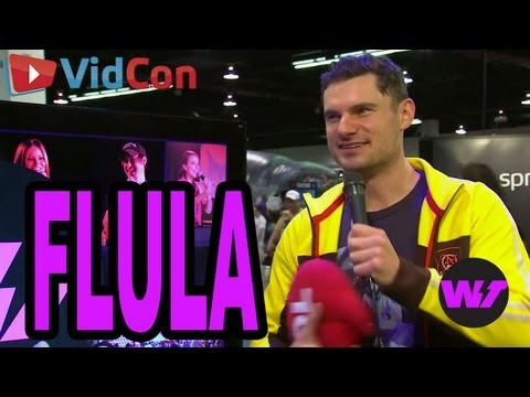 DJ Flula Freestyles and Slams Shark Week @ VidCon 2013