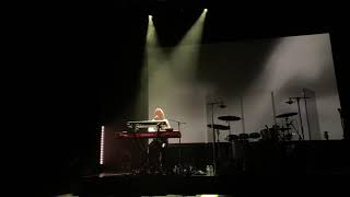 Lennon Stella - Like Everybody Else (acoustic) | LONDON 3.3.20