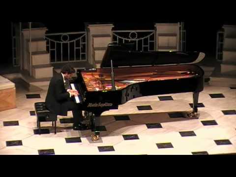 Marco Ciampi plays Rachmaninov sonata n 2 tempo 2