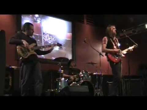 Giuseppe Binetti THE WRATH - MASCHIO TU Live Centro commerciale Torri Bianche