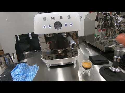 SMEG EGF03 Review Part 5 | Semiautomatic Espresso Machine With Integrated Grinder