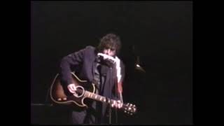 Bob Dylan 1990  -   Willin&#39; and TV Talking Song