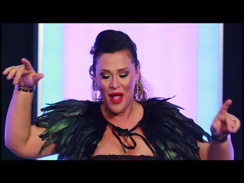 Aneta Nakovska   James Bond