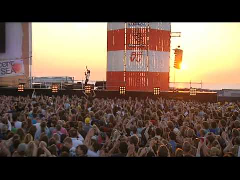 Concert at SEA 2010: Kane - 'Rain Down On Me'