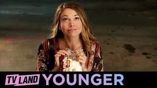 Промо сериала Юная 3 сезон на английском 2016