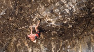 Herwig's Weg 8b / 3.13d (Zigeunerloch, Grazer Bergland) Uncut