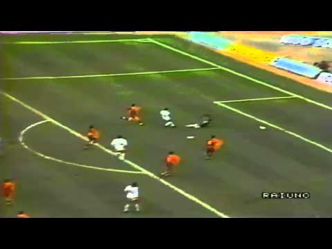 Serie A 1990-1991, day 19 Roma - Genoa 3-1 (Giannini, Di Mauro, Aguilera, Völler)